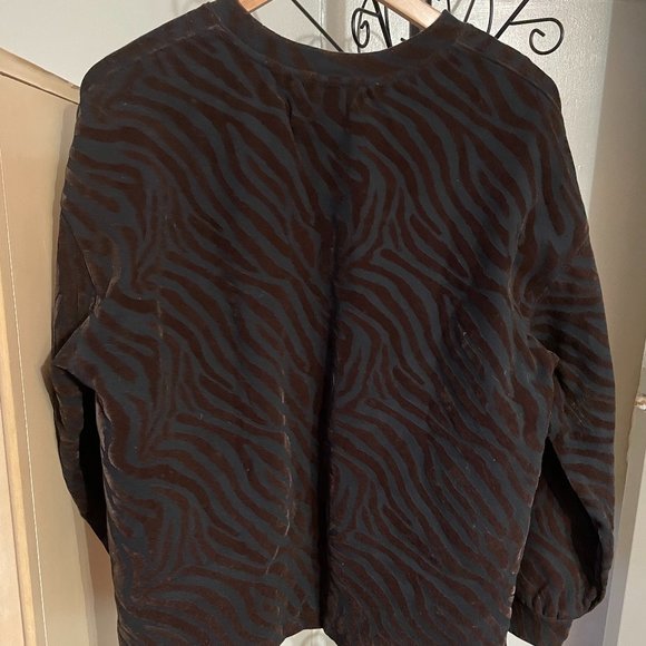 SIMONS Contemporaine Black Brown Velvet Swirl Sweatshirt Top - Picture 2 of 7